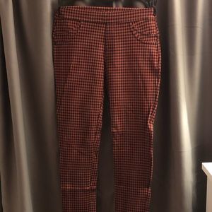 Black and maroon plaid leggings